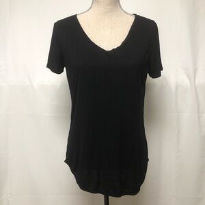 Kit and Ace V Neck tshirt